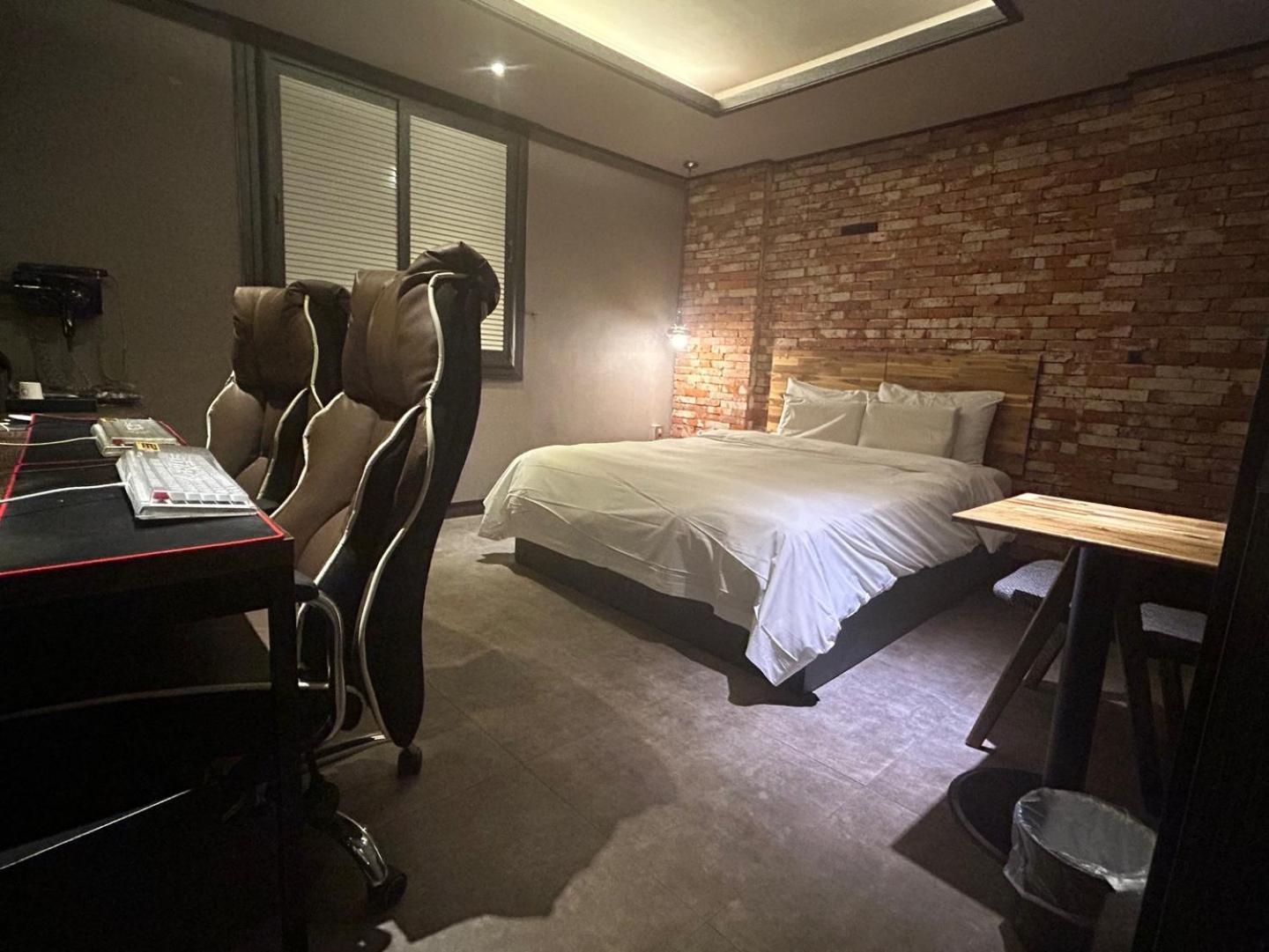 Hotel Parfe Cheonan Extérieur photo