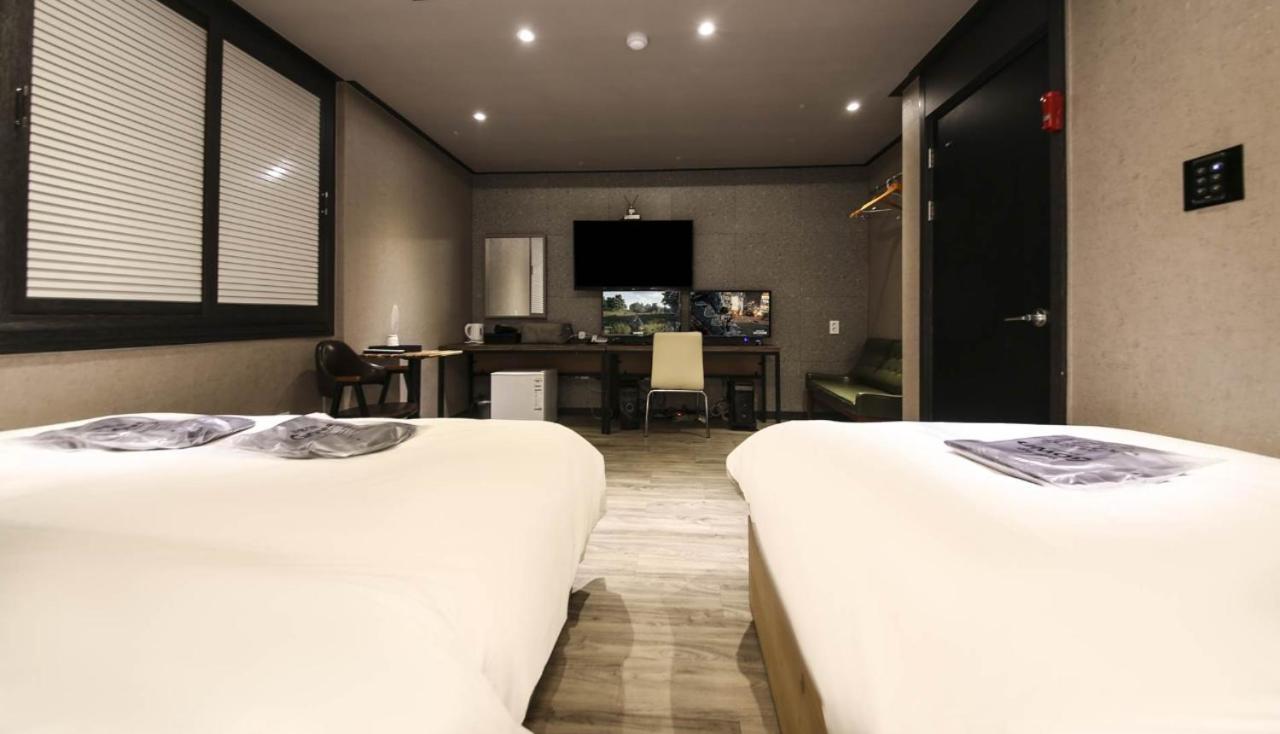 Hotel Parfe Cheonan Extérieur photo