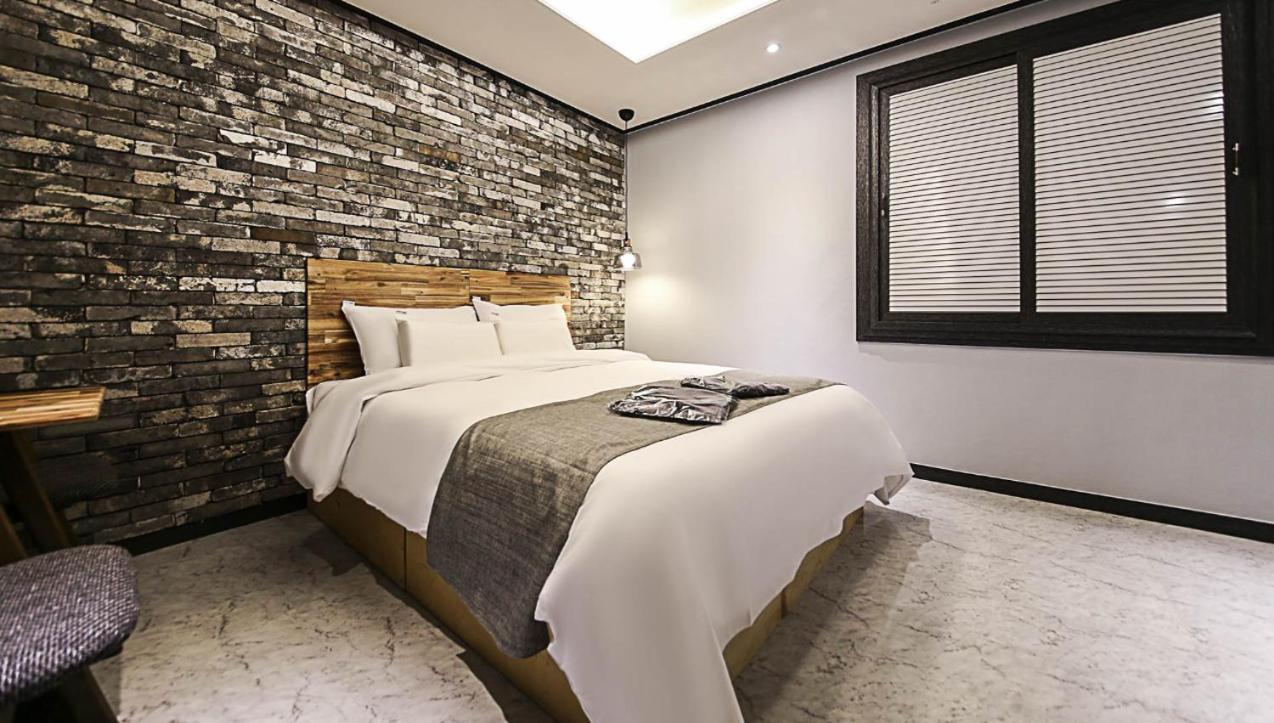 Hotel Parfe Cheonan Extérieur photo