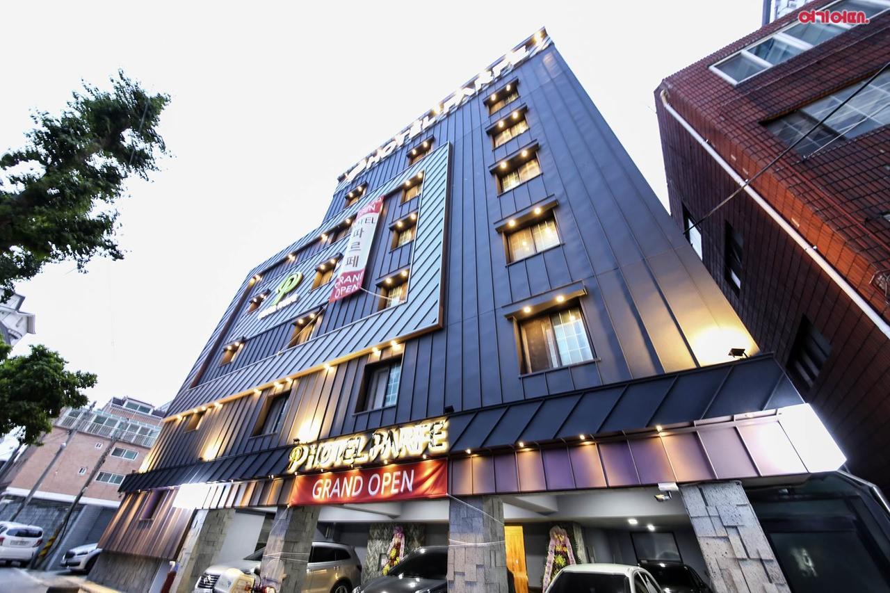 Hotel Parfe Cheonan Extérieur photo