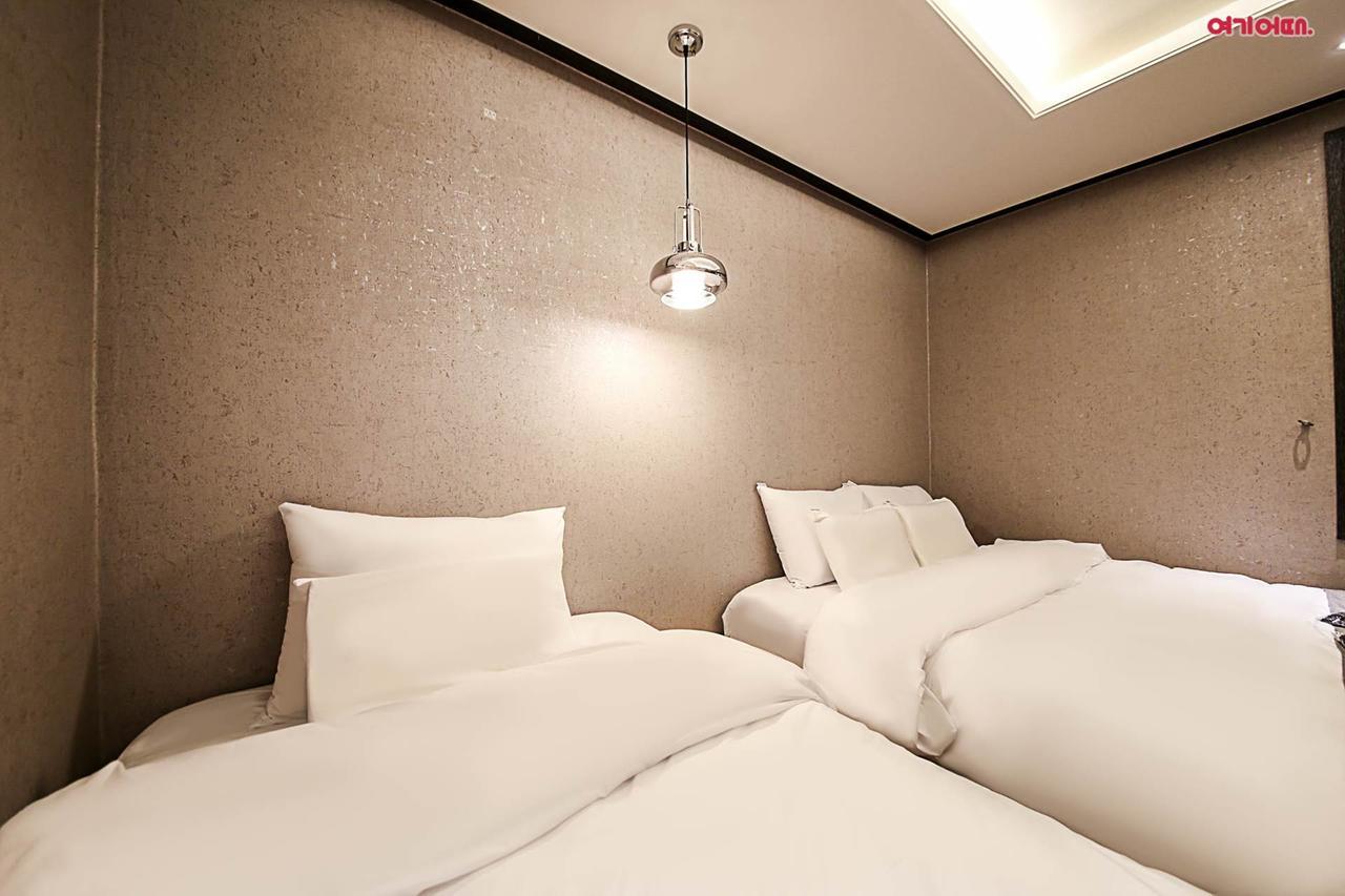 Hotel Parfe Cheonan Extérieur photo