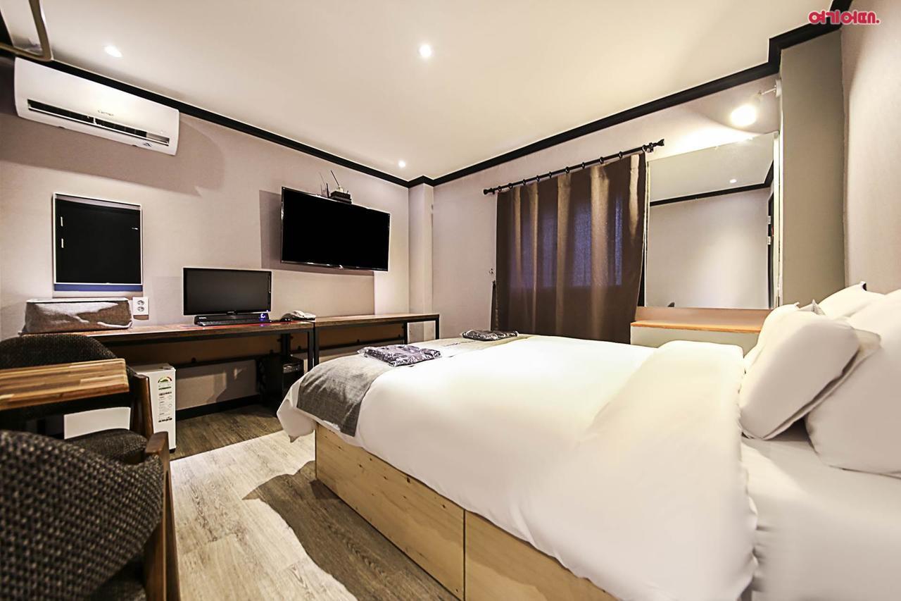 Hotel Parfe Cheonan Extérieur photo