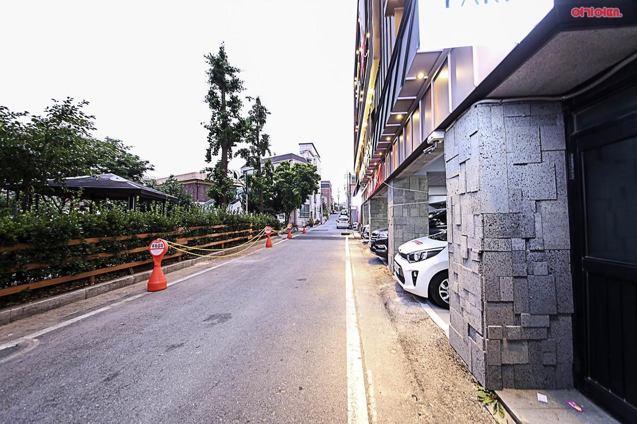Hotel Parfe Cheonan Extérieur photo